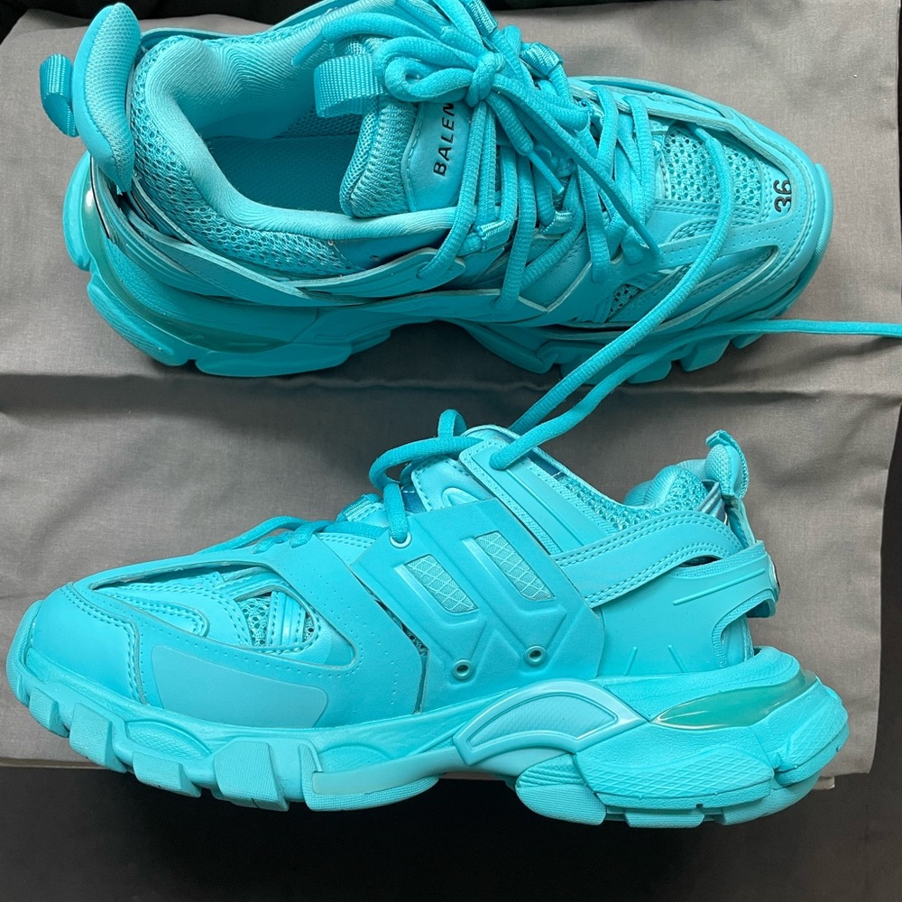 Balenciaga Track Sneaker ( Women ) Color - Turquoise - Picture 7 of 12
